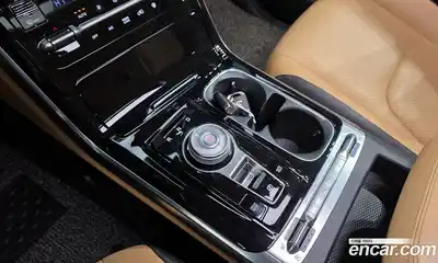 Kia Canival 2022 2.2 Автомат в Москве № 758514, миниатюра 9