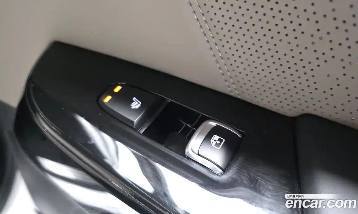 Kia Mohave 2022 3.0 Автомат в Москве № 758773, фото 19