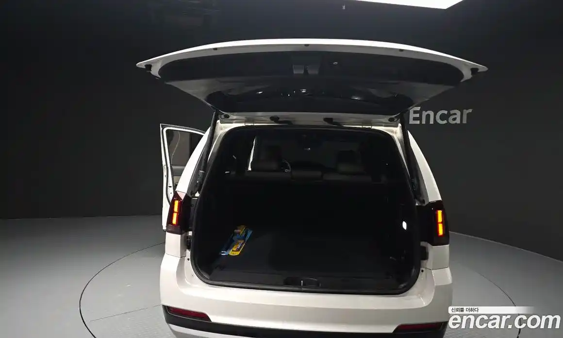 Kia Mohave 2022 3.0 Автомат в Москве № 758773, фото 20