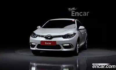 Renault SM3 2018 1.6 Автомат в Москве № 758794, миниатюра 3