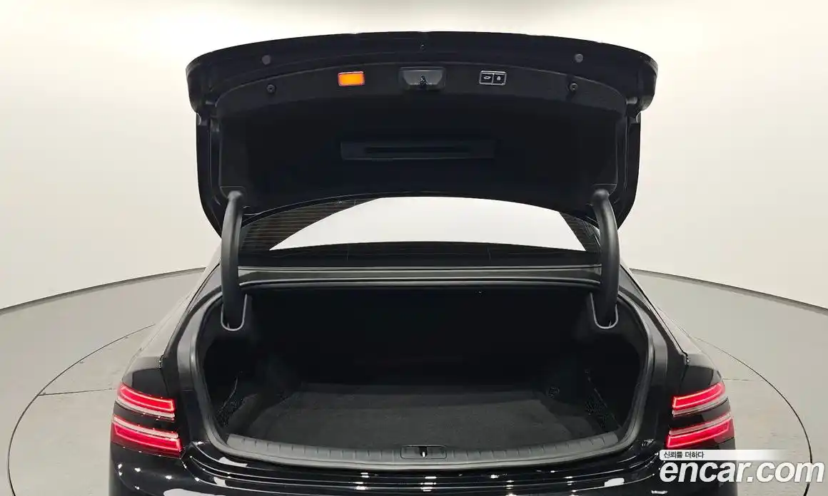 Genesis G80 2025 2.5 Автомат в Москве № 758883, фото 20