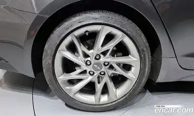 Genesis G70 2023 2.0 Автомат в Москве № 758973, миниатюра 5