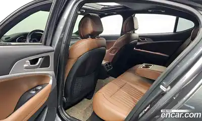 Genesis G70 2019 2.0 Автомат в Москве № 759110, миниатюра 12