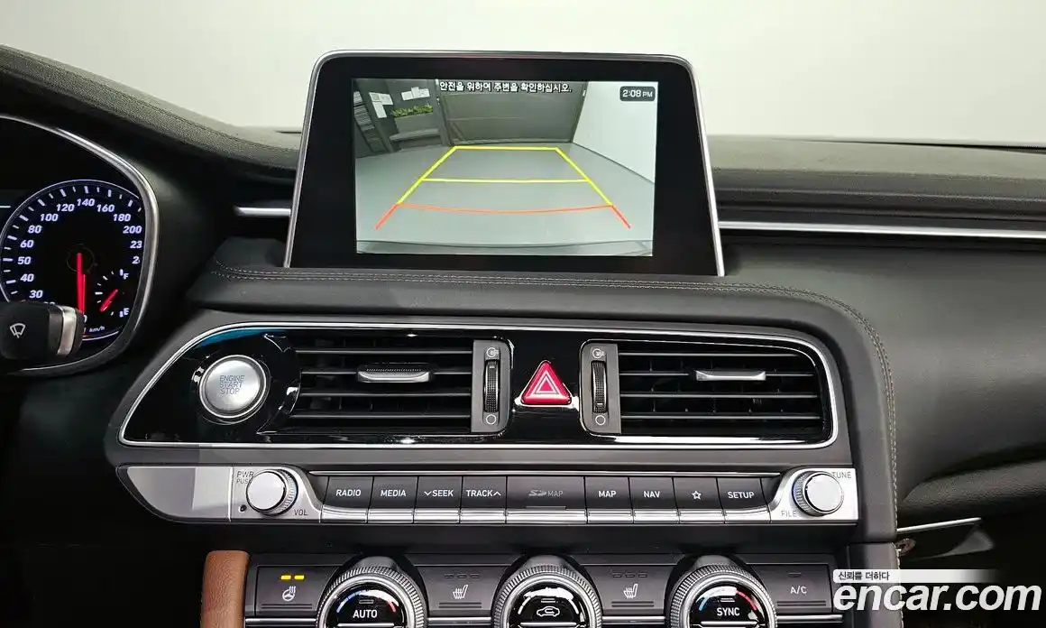 Genesis G70 2019 2.0 Автомат в Москве № 759110, фото 17