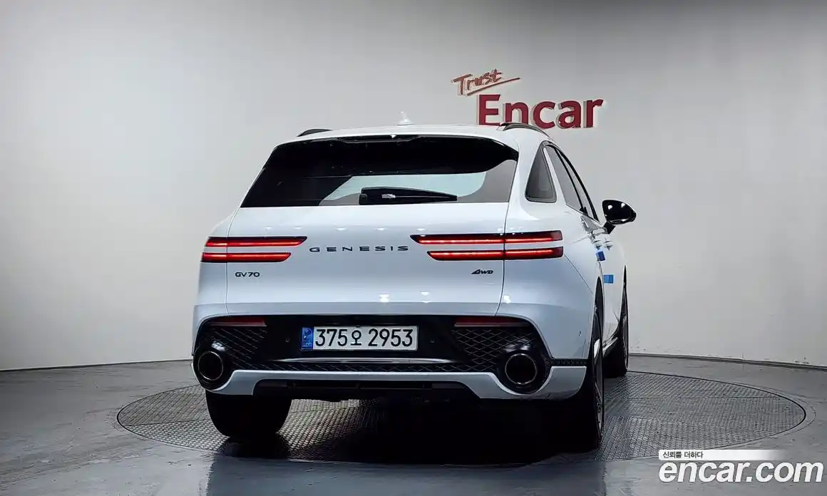 Genesis GV70 2022 2.5 Автомат в Москве № 759199, фото 3