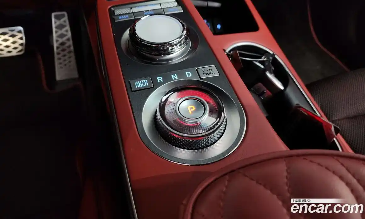 Genesis GV70 2022 2.5 Автомат в Москве № 759199, фото 8