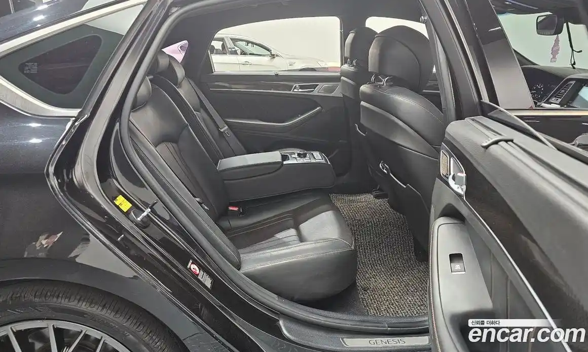 Genesis G80 2019 3.3 Автомат в Москве № 759304, фото 12