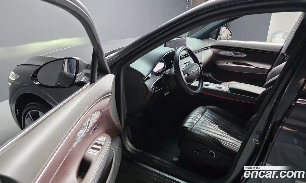 Genesis GV70 2021 2.5 Автомат в Москве № 759344, фото 11