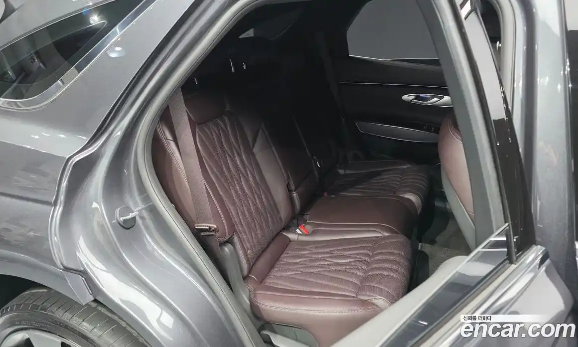 Genesis GV70 2021 2.5 Автомат в Москве № 759344, фото 12