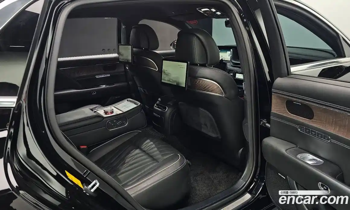 Genesis G90 2023 3.5 Автомат в Москве № 759389, фото 12