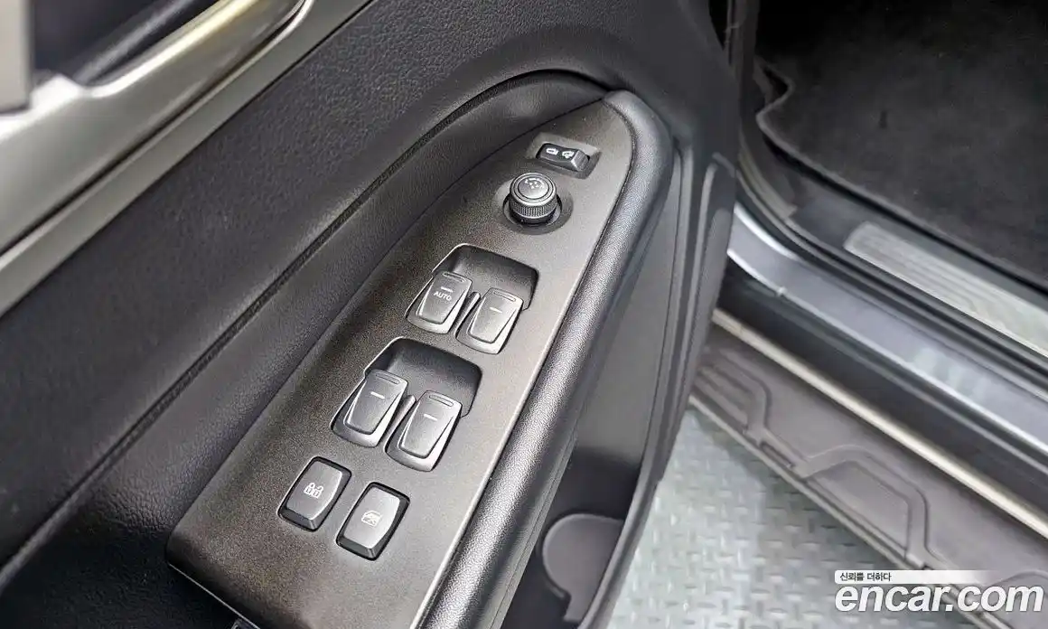 SsangYong Rexton 2018 2.2 Автомат в Москве № 760256, фото 17