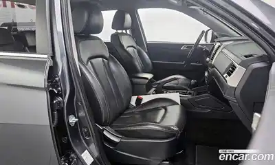 SsangYong Rexton 2018 2.2 Автомат в Москве № 760256, миниатюра 10