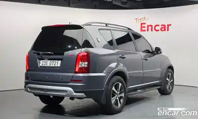 SsangYong Rexton 2016 2.2 Автомат в Москве № 760329, миниатюра 2