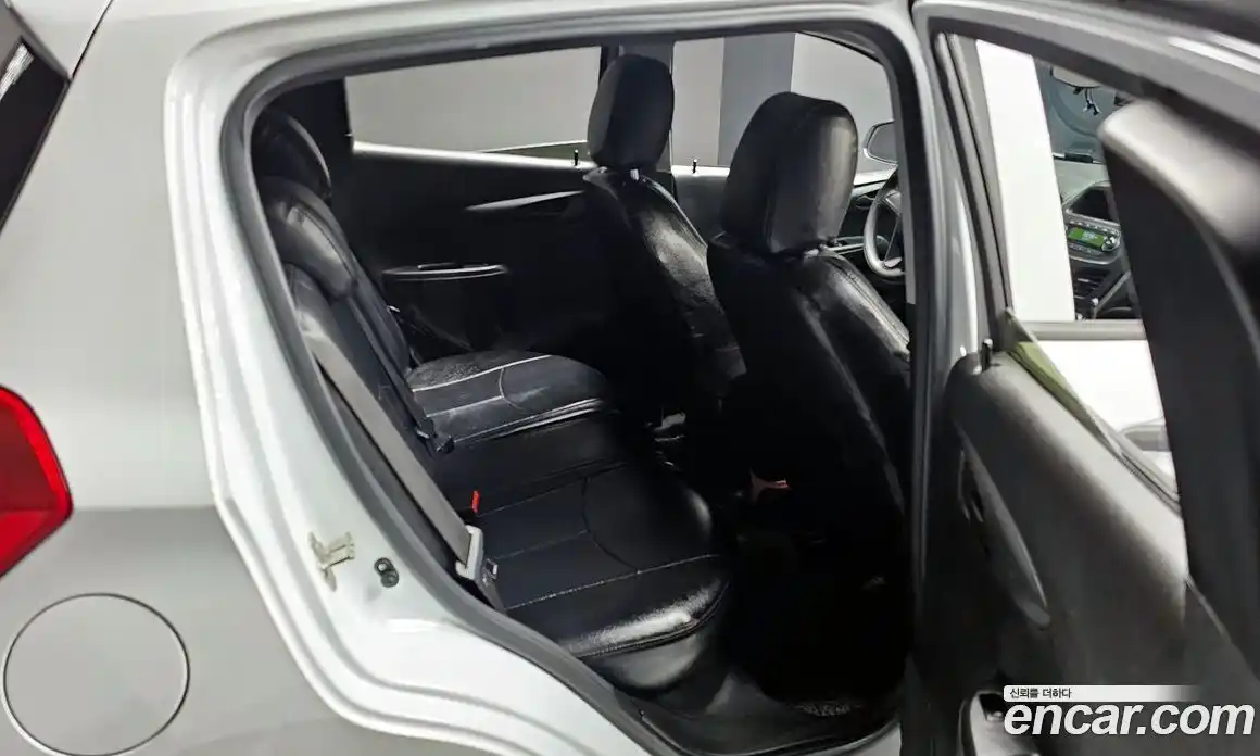 Chevrolet Spark 2017 1.0 Автомат в Москве № 760475, фото 12