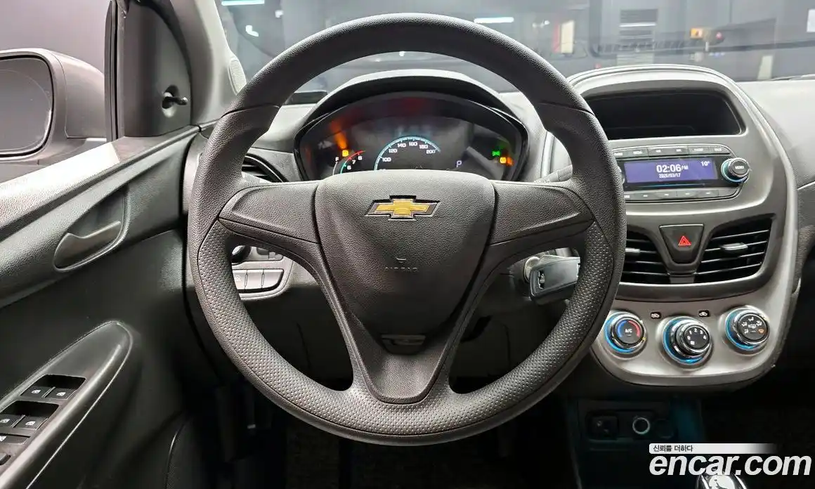 Chevrolet Spark 2017 1.0 Автомат в Москве № 760475, фото 13