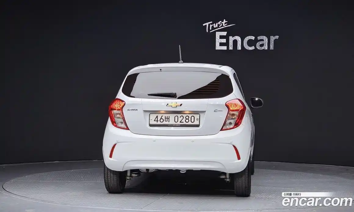 Chevrolet Spark 2017 1.0 Автомат в Москве № 760475, фото 4