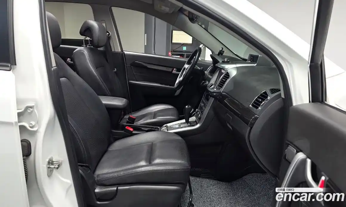 Chevrolet Captiva 2014 2.2 Автомат в Москве № 760751, фото 9