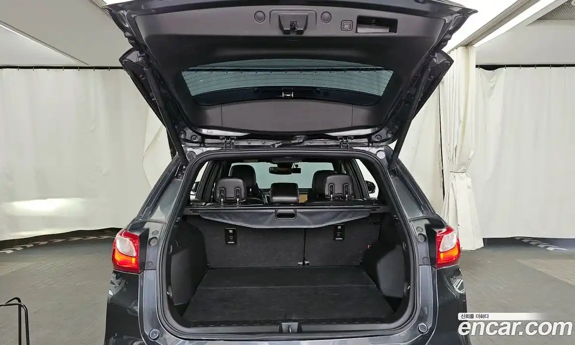 Chevrolet Equinox 2019 1.6 Автомат в Москве № 760933, фото 20