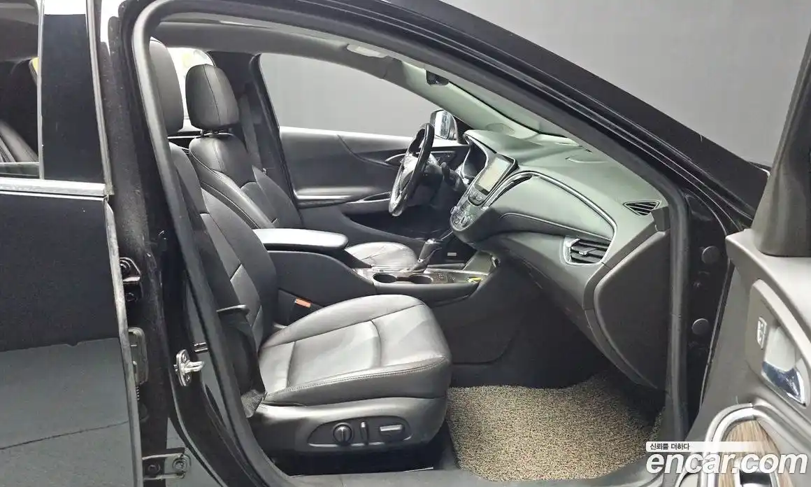 Chevrolet Malibu 2017 2.0 Автомат в Москве № 760987, фото 11