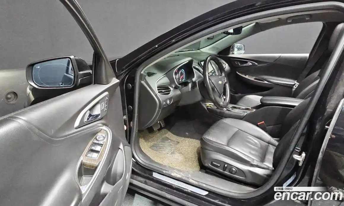 Chevrolet Malibu 2017 2.0 Автомат в Москве № 760987, фото 10