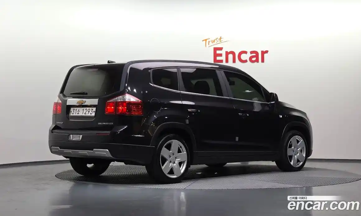 Chevrolet Orlando 2012 2.0 Автомат в Москве № 761460, фото 1