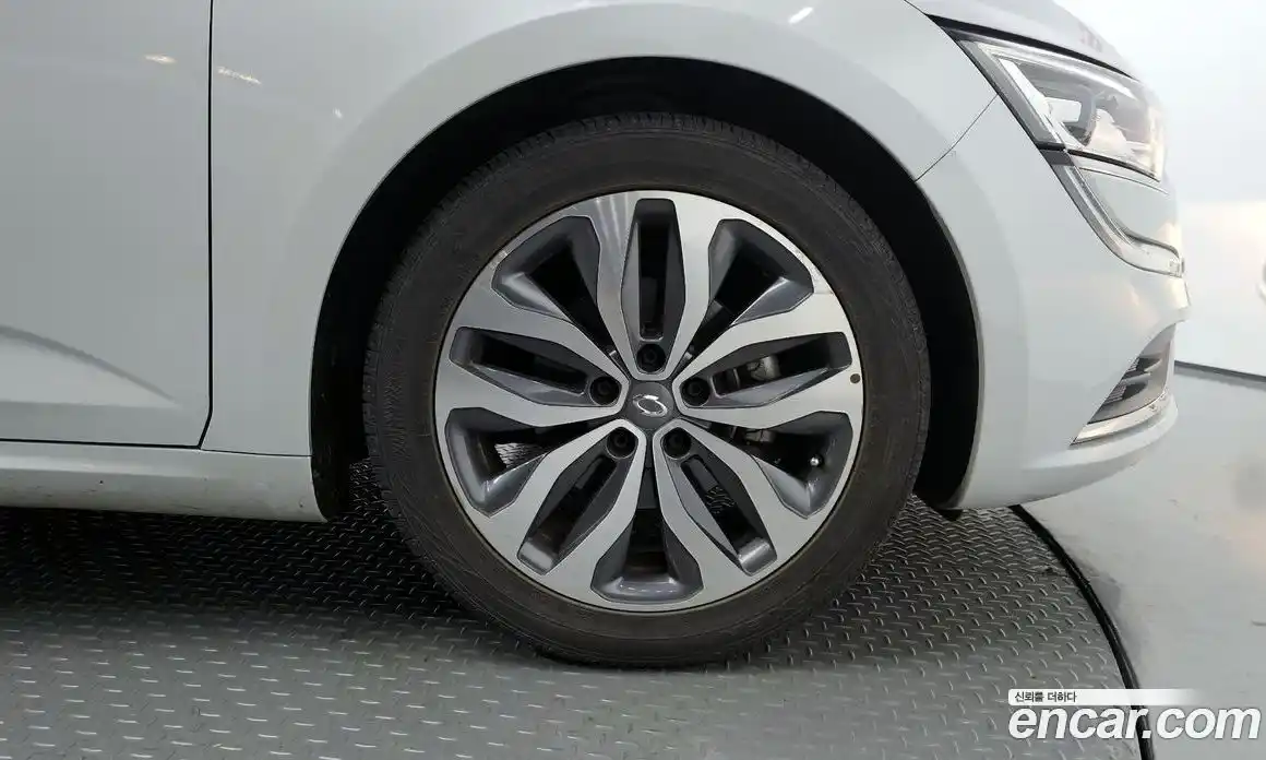 Renault SM6 2016 2.0 Автомат в Москве № 761681, фото 5