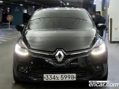 Renault Cilo 2018 1.5 Автомат в Москве № 761932, миниатюра 2