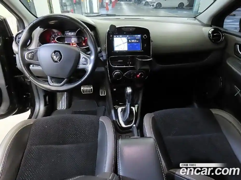 Renault Cilo 2018 1.5 Автомат в Москве № 761932, фото 10