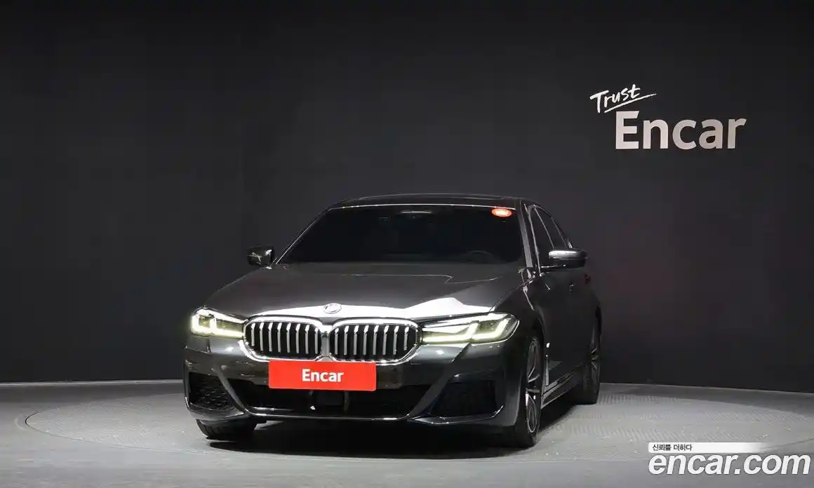 BMW 5-Series 2023 2.0 Автомат в Москве № 762717, фото 3