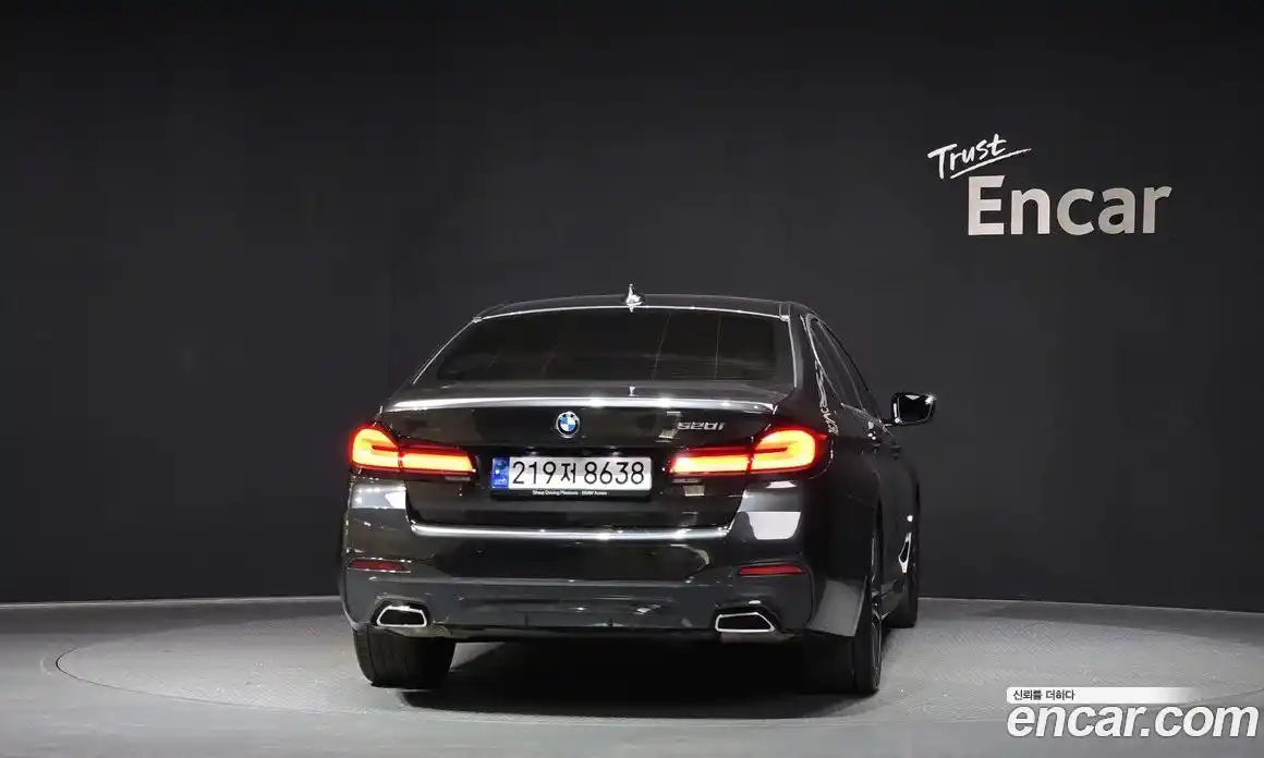 BMW 5-Series 2023 2.0 Автомат в Москве № 762717, фото 4