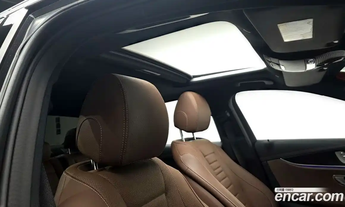 Mercedes-Benz E-Class 2023 2.0 Автомат в Москве № 763948, фото 18