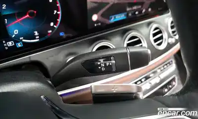 Mercedes-Benz E-Class 2023 2.0 Автомат в Москве № 763948, миниатюра 9