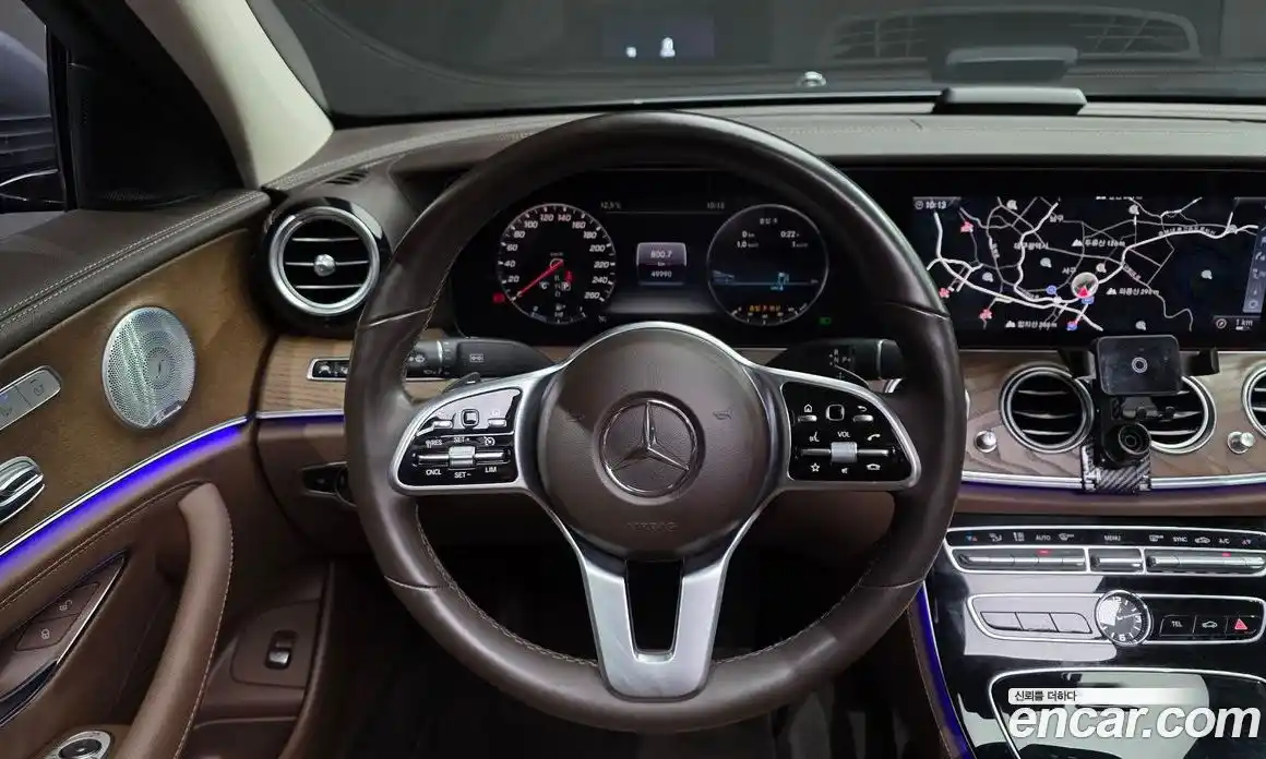 Mercedes-Benz E-Class 2019 2.0 Автомат в Москве № 764219, фото 13