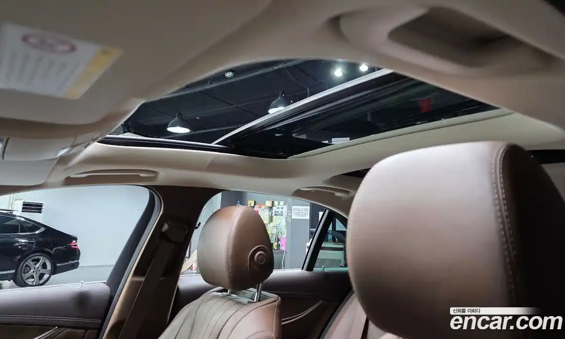 Mercedes-Benz E-Class 2019 2.0 Автомат в Москве № 764219, фото 16