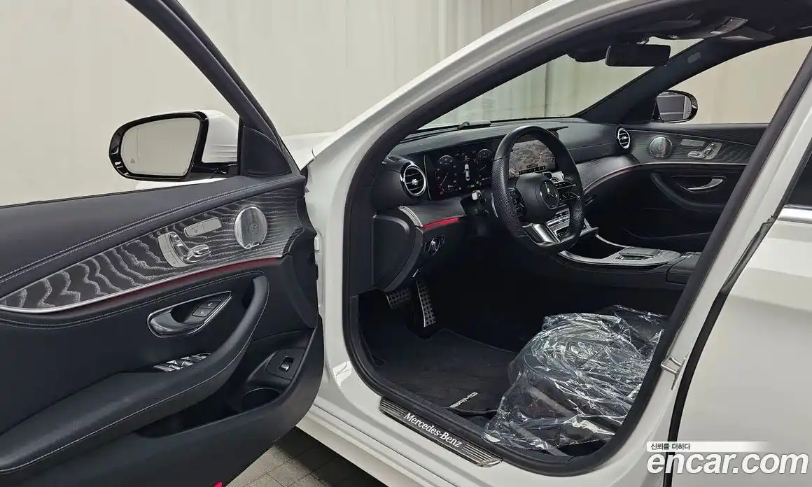 Mercedes-Benz E-Class 2021 2.0 Автомат в Москве № 764461, фото 10