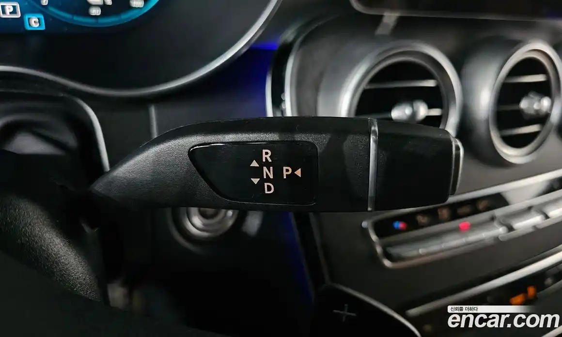 Mercedes-Benz GLC-Class 2021 2.0 Автомат в Москве № 764562, фото 9