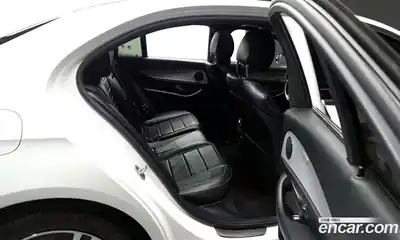 Mercedes-Benz E-Class 2021 2.0 Автомат в Москве № 764649, миниатюра 12