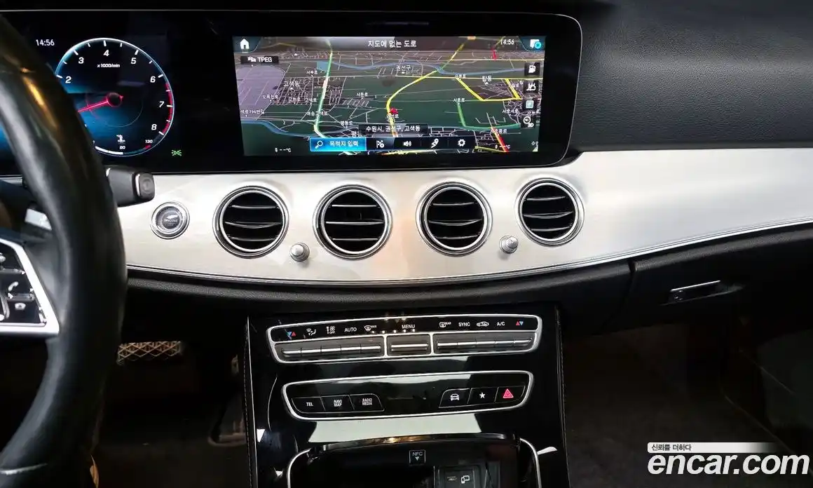 Mercedes-Benz E-Class 2021 2.0 Автомат в Москве № 764649, фото 14