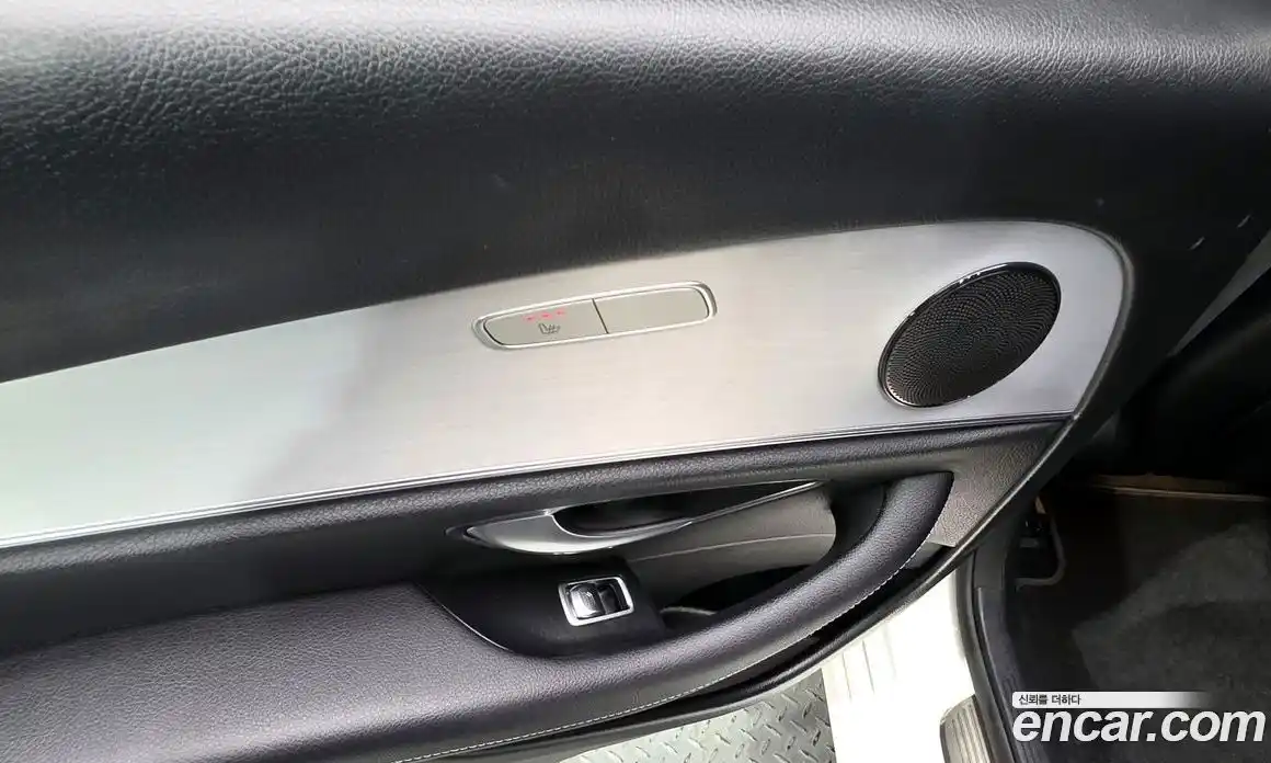 Mercedes-Benz E-Class 2021 2.0 Автомат в Москве № 764649, фото 19