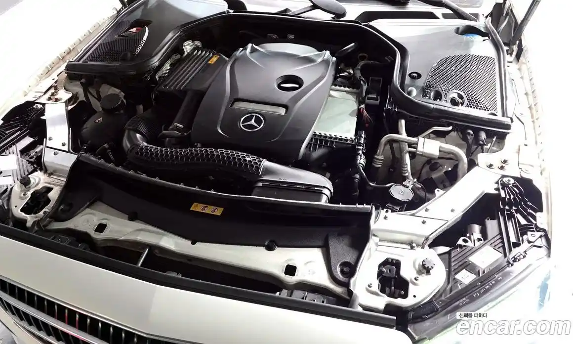 Mercedes-Benz E-Class 2021 2.0 Автомат в Москве № 764649, фото 6