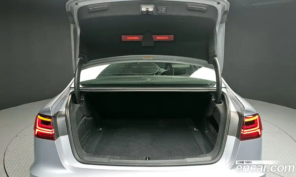 Audi A6 2018 2.0 Автомат в Москве № 765061, фото 20