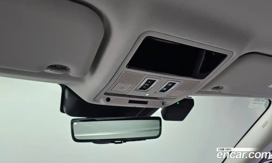 Land Rover Range-Rover Evoque 2024 2.0 Автомат в Москве № 765952, фото 16