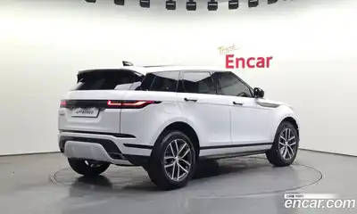 Land Rover Range-Rover Evoque 2024 2.0 Автомат в Москве № 765952, миниатюра 2