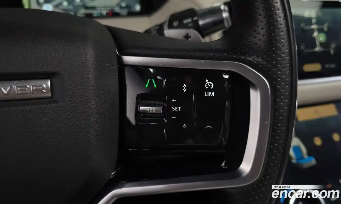 Land Rover Range-Rover Velar 2022 2.0 Автомат в Москве № 765989, фото 14