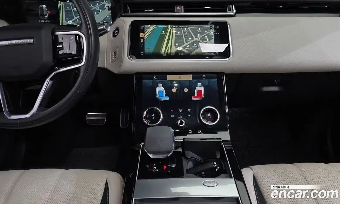 Land Rover Range-Rover Velar 2022 2.0 Автомат в Москве № 765989, фото 15