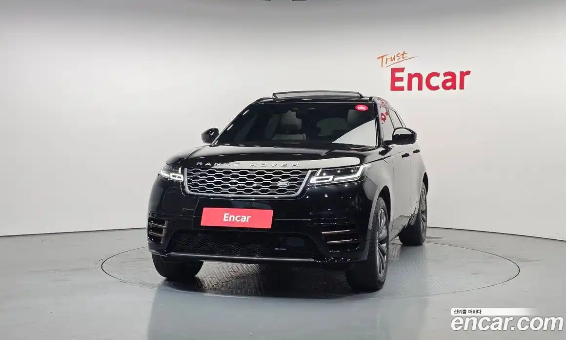 Land Rover Range-Rover Velar 2022 2.0 Автомат в Москве № 765989, фото 3