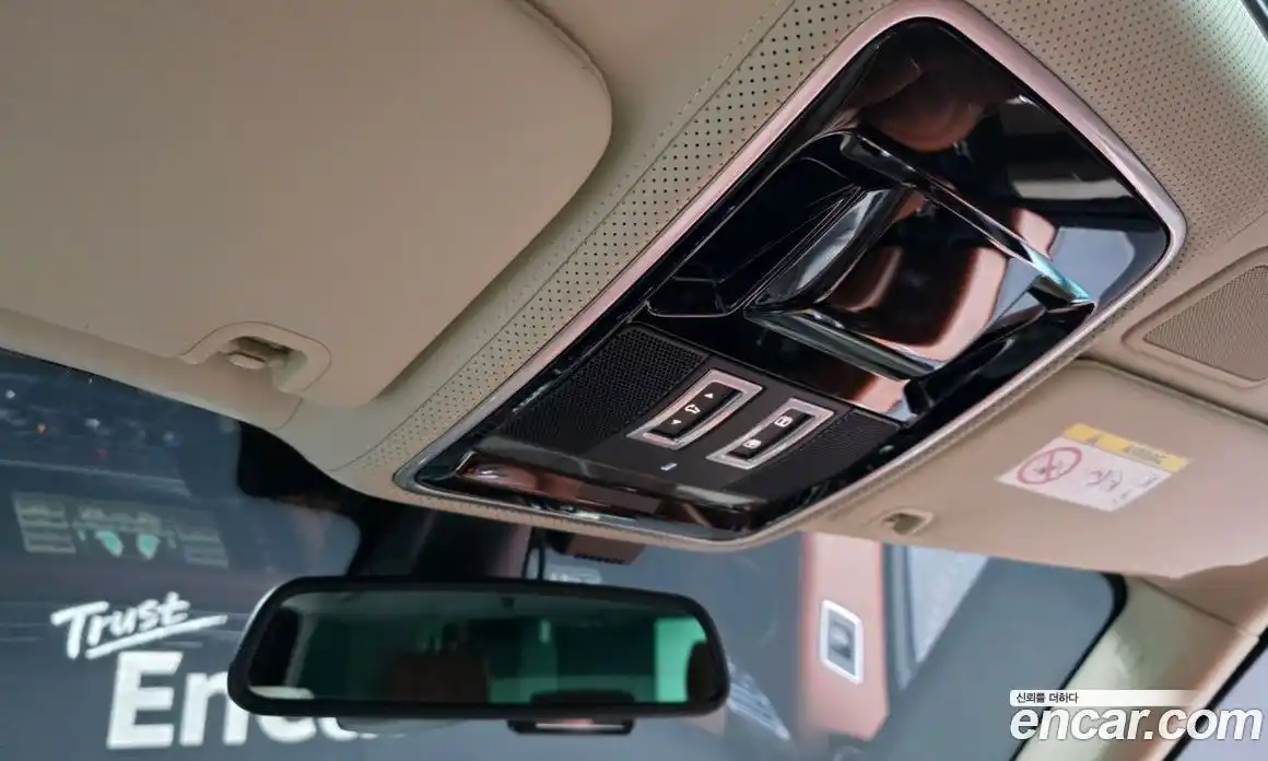 Land Rover Range-Rover 2016 4.4 Автомат в Москве № 766229, фото 17