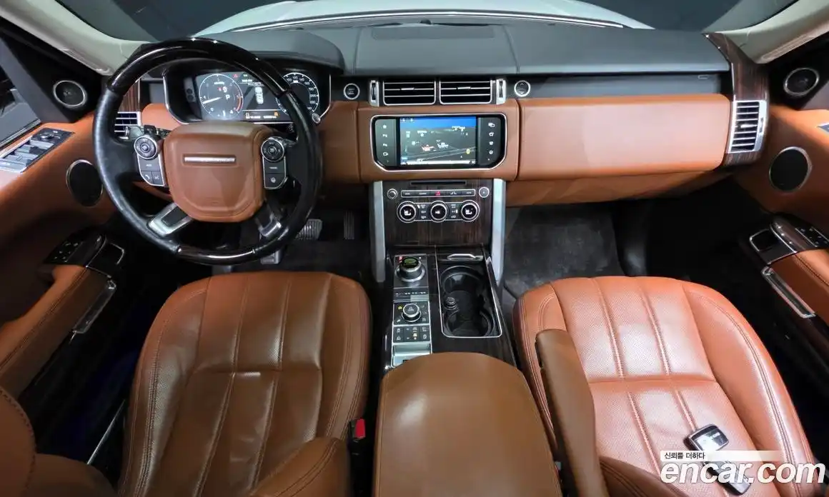 Land Rover Range-Rover 2016 4.4 Автомат в Москве № 766229, фото 7