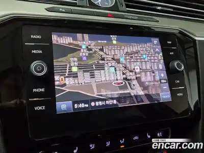 Volkswagen Passat 2018 2.0 Автомат в Москве № 767245, миниатюра 12