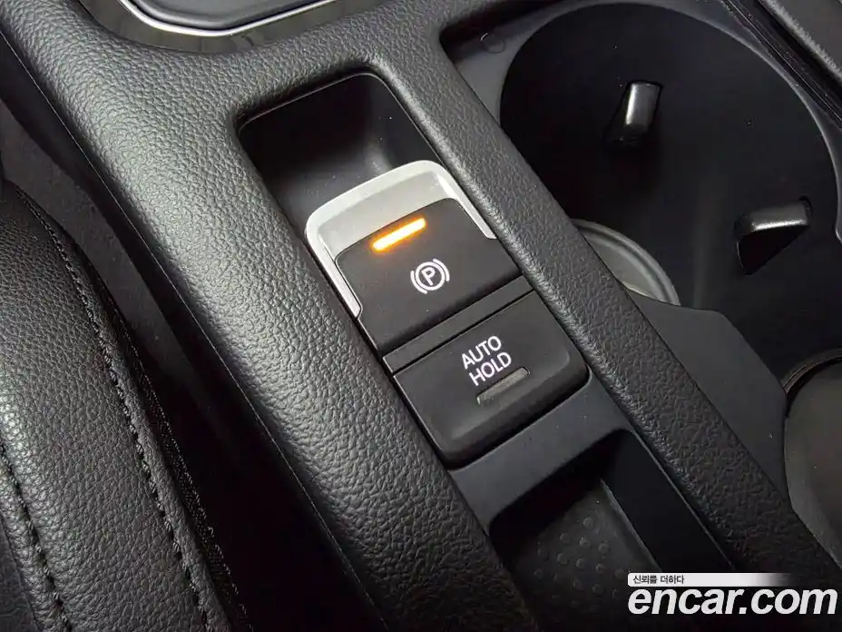 Volkswagen Passat 2018 2.0 Автомат в Москве № 767245, фото 18